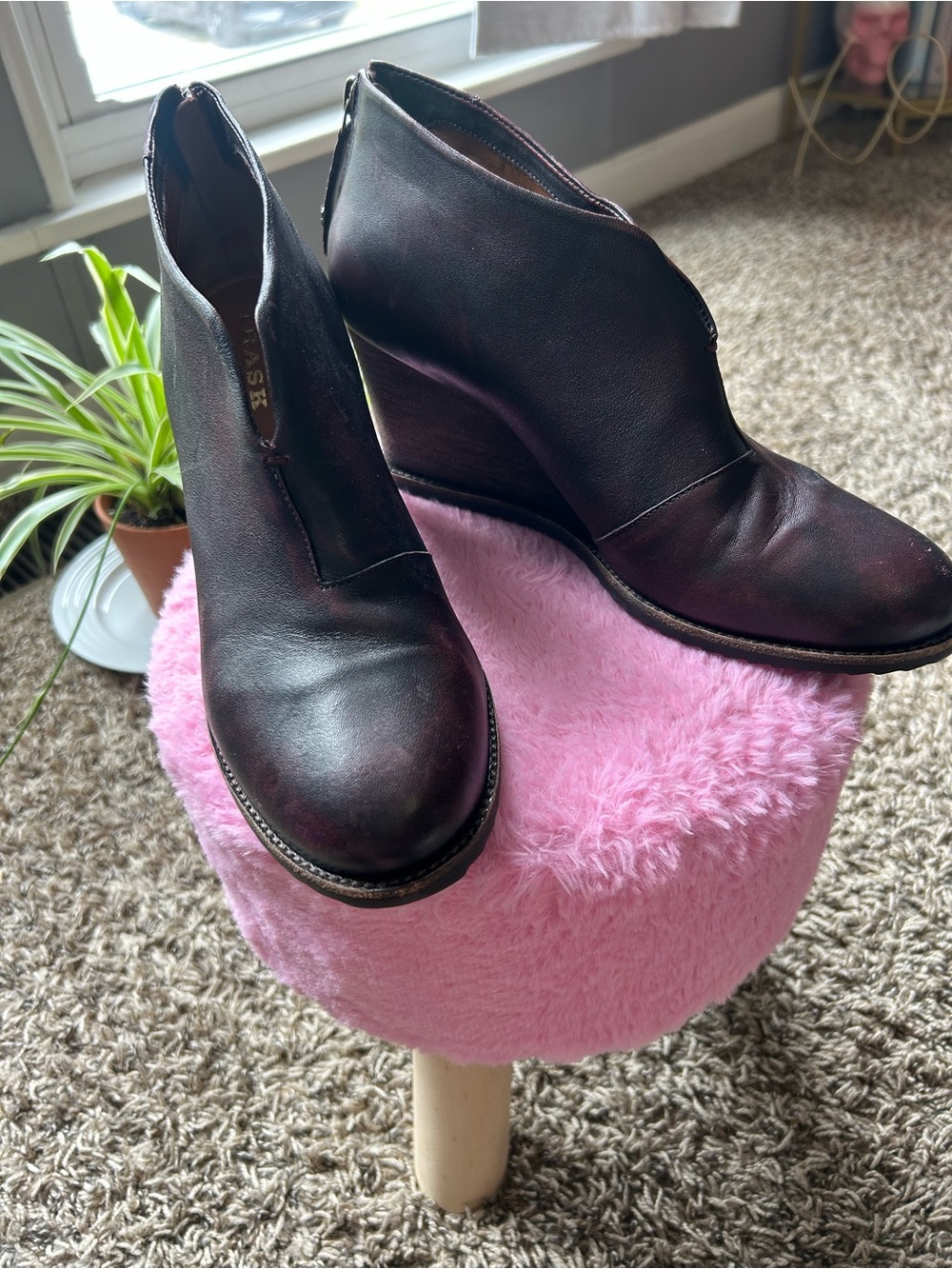 Trask Oxblood burgundy Leather Back Zip Block Heel Ankle Boots